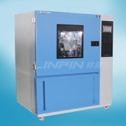 <b>大冬天要如何維護(hù)好淋雨試驗箱</b>